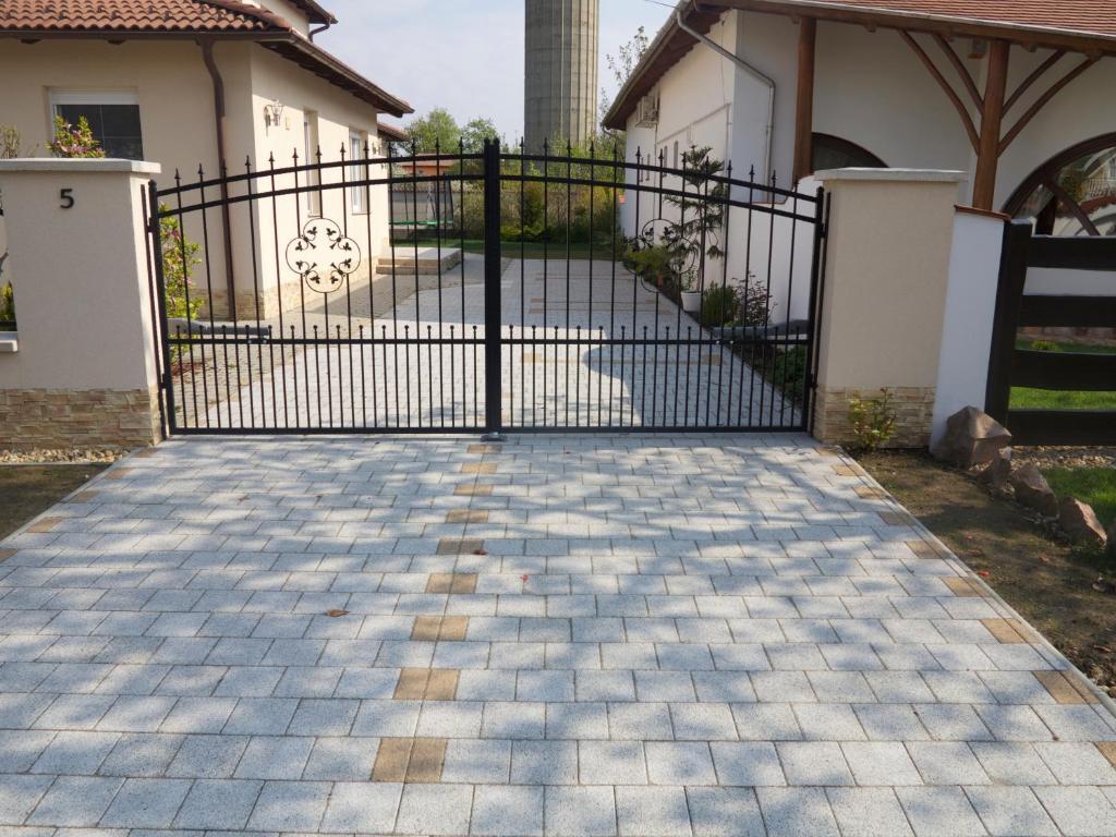 Aura Apartman Hajduszoboszlo Luaran gambar