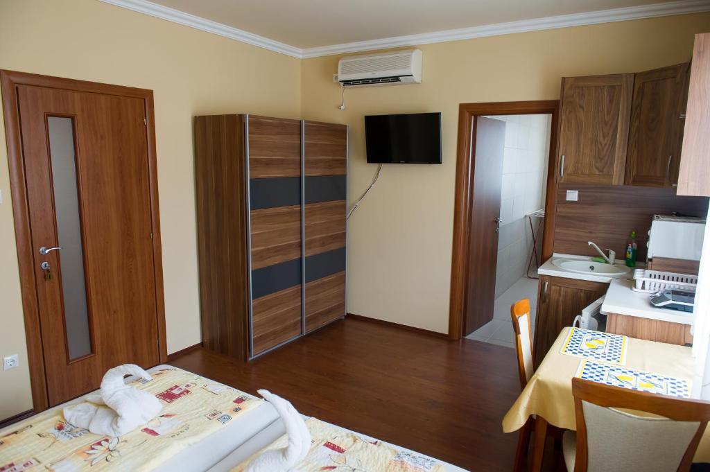 Aura Apartman Hajduszoboszlo Bilik gambar