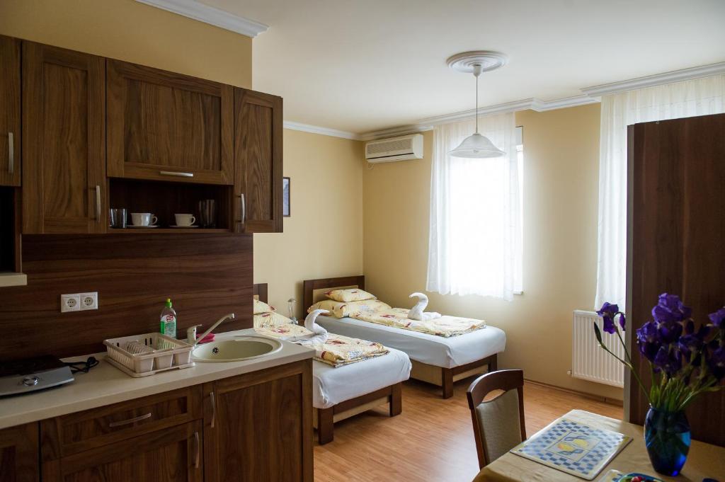 Aura Apartman Hajduszoboszlo Bilik gambar